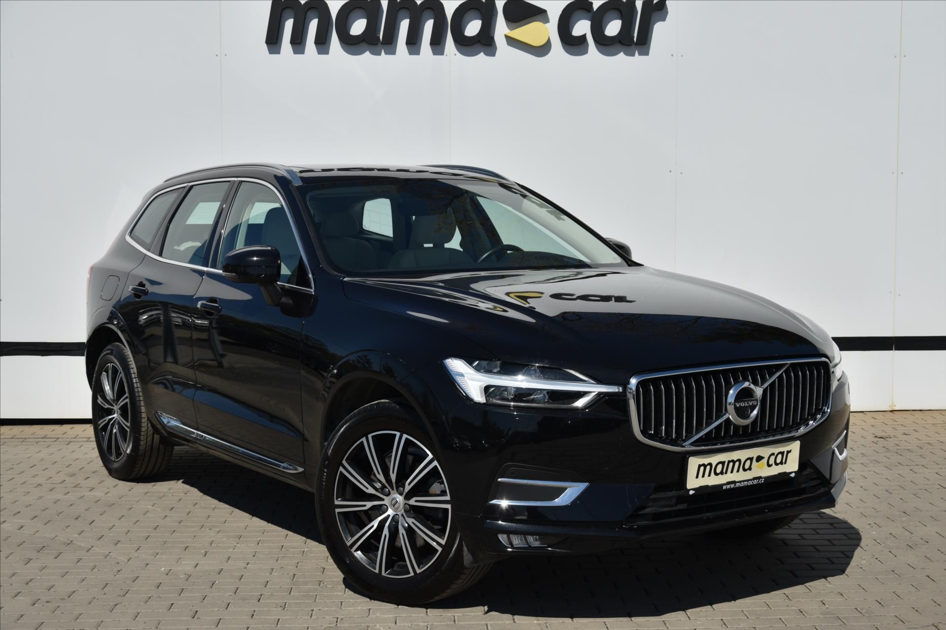 Volvo XC60, T5 184kW AWD INSCRIPTION ČR