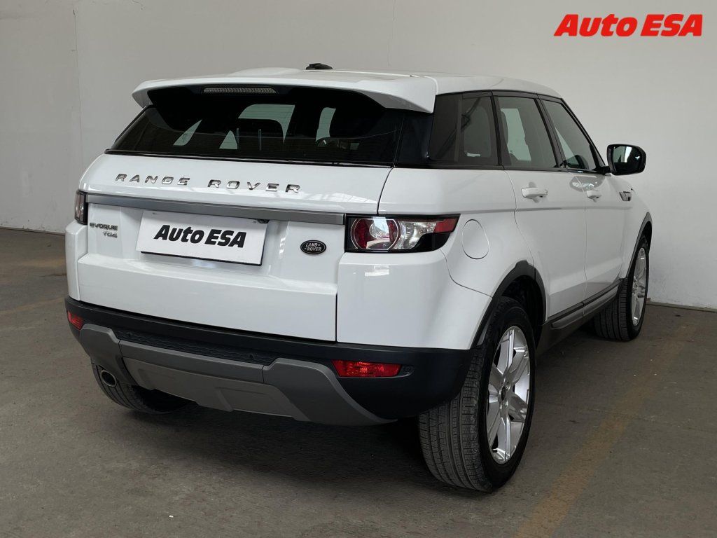 Land Rover Range Rover Evoque, 2.2 TD4 4x4,AT,kůže,navi - fotka 4