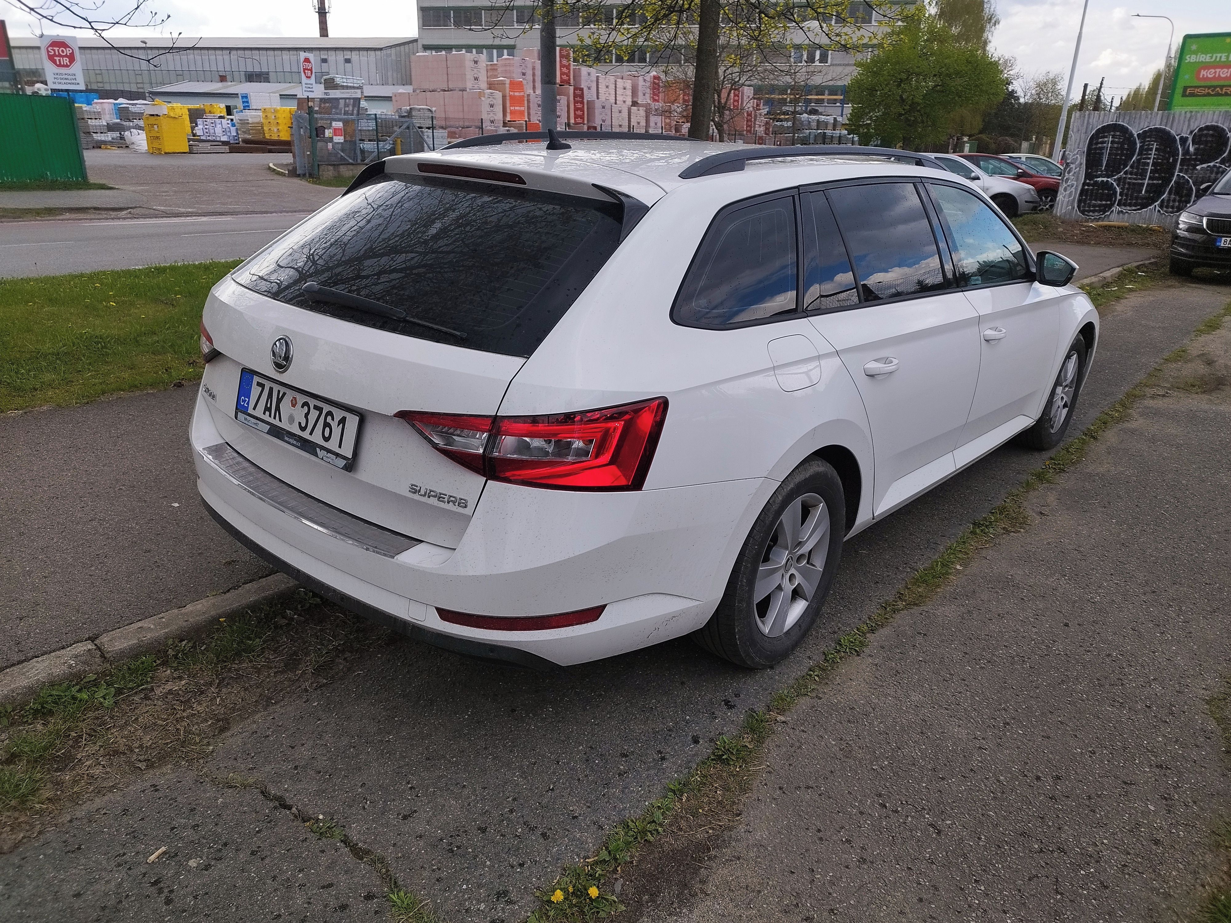 Škoda Superb, 2.0TDi - fotka 5