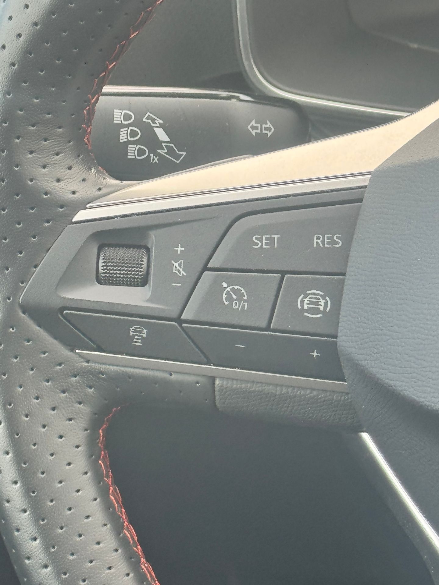 Seat Leon, 1.5 TSI 150 k FR ST - fotka 6