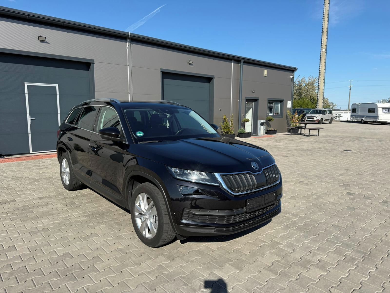Škoda Kodiaq, 2.0TSi 132kw 4x4 webasto 1.maj