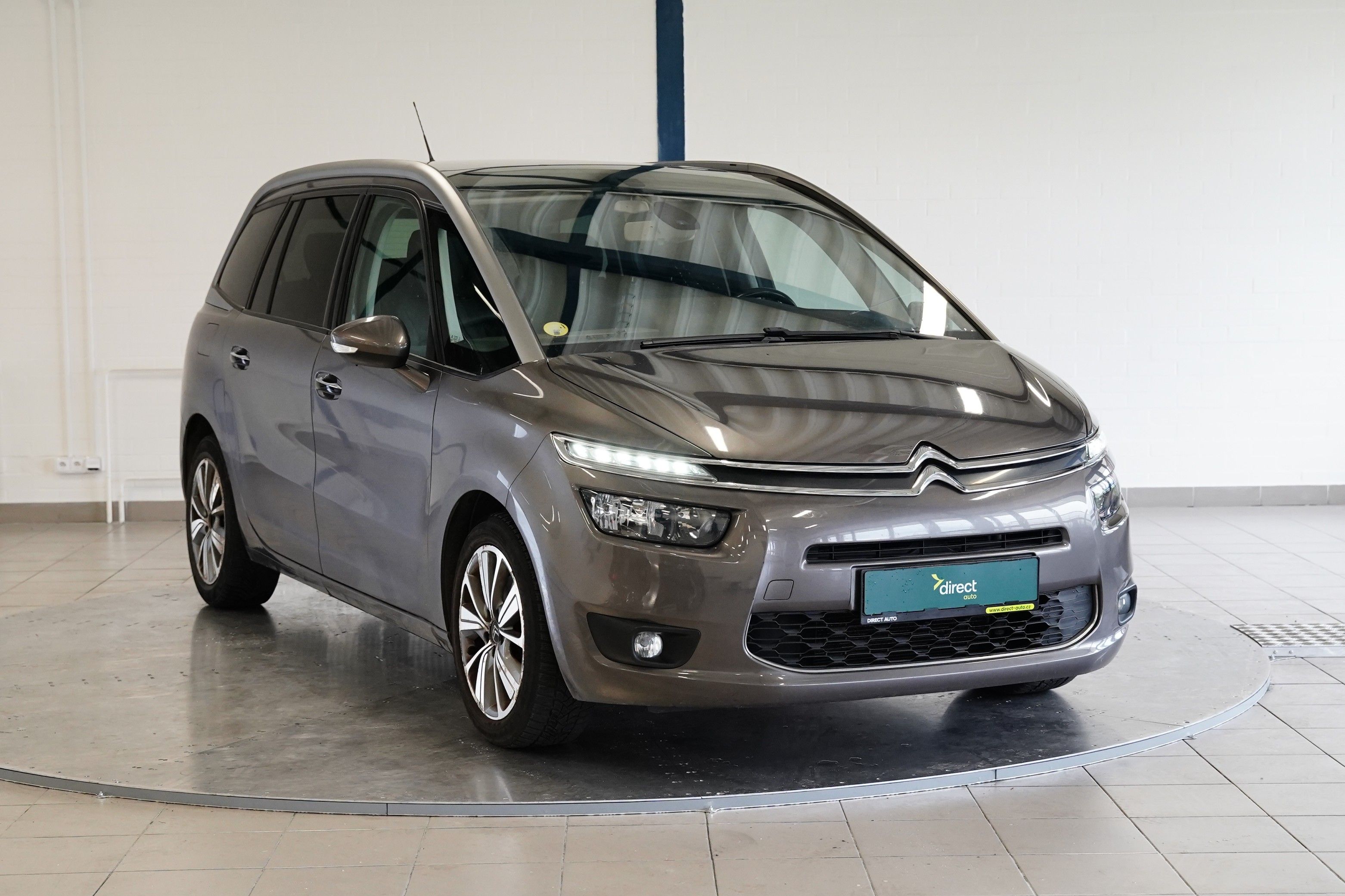 Citroën Grand C4 Picasso, 2.0 Blue-HDi 110 kW Selection - fotka 2