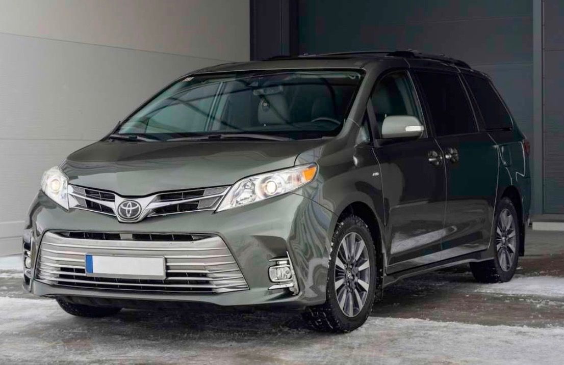 Toyota Sienna, 3.5L 4x4 XLE - fotka 4