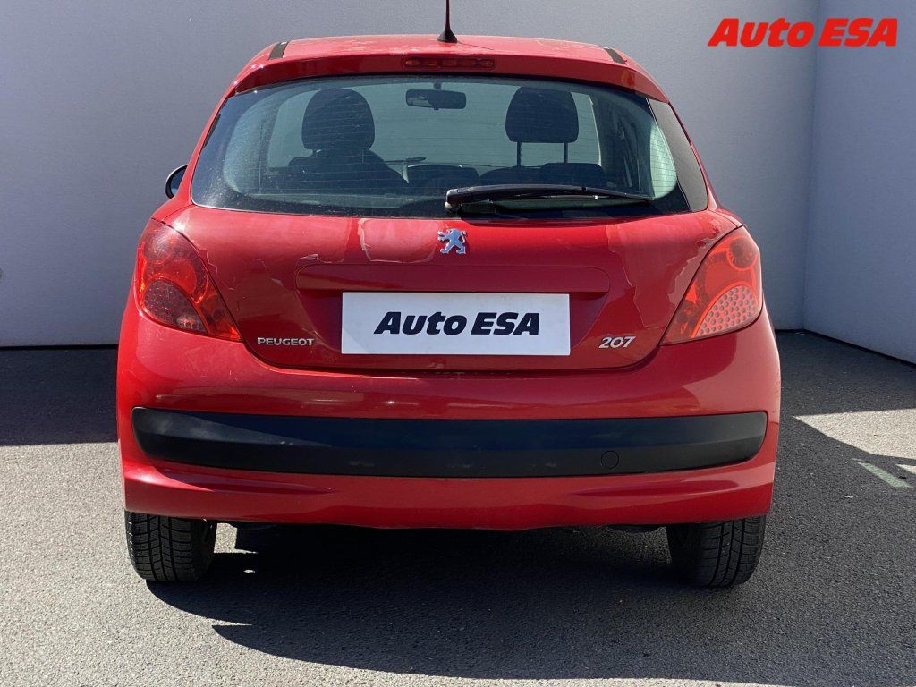 Peugeot 207, 1.4 VTi - fotka 5