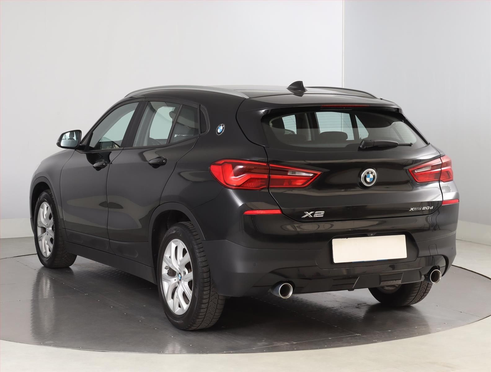 BMW X2, xDrive20d, 4X4, Automat - fotka 4