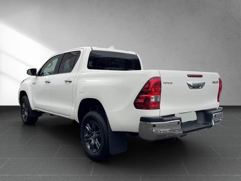 Toyota Hilux, 2.4D 4x4 Double Cab Comfort - fotka 2