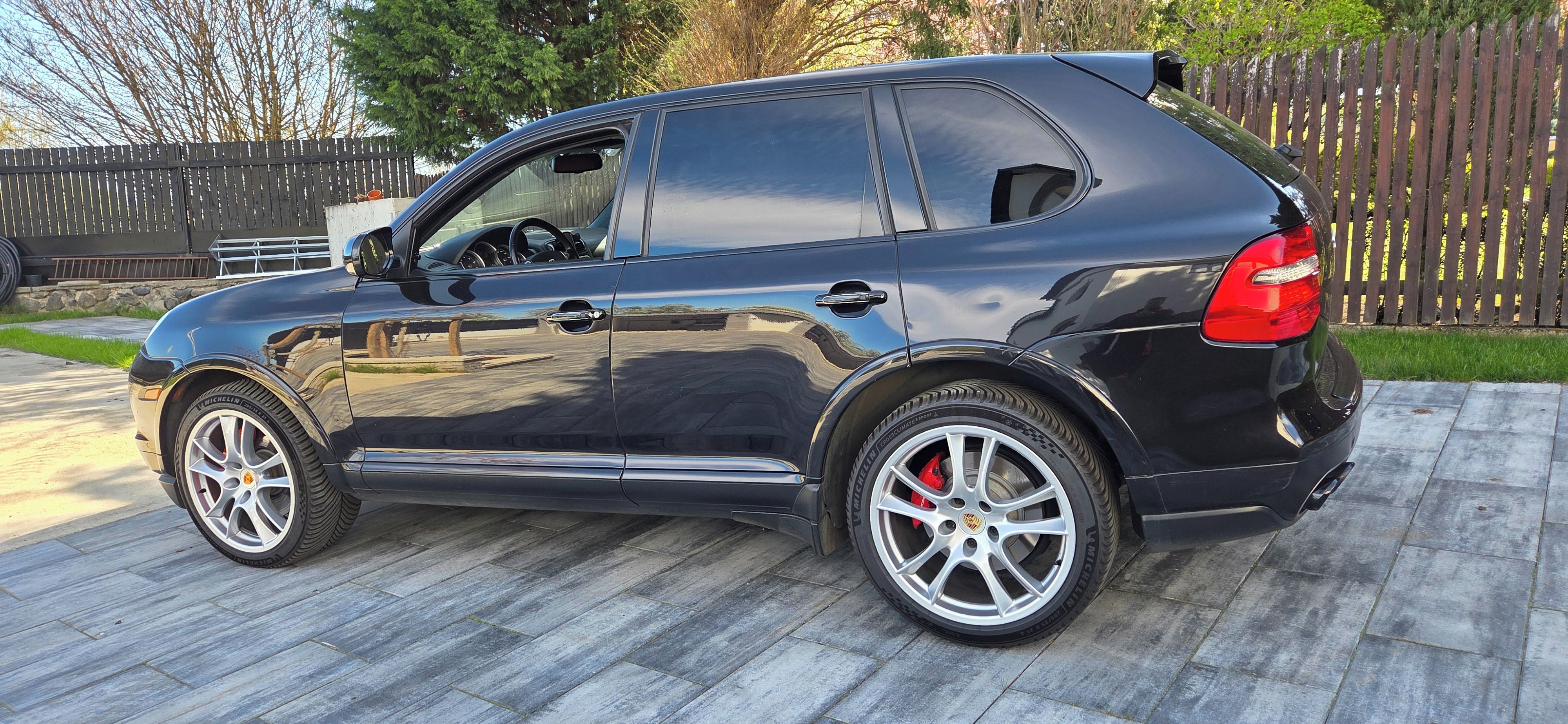 Porsche Cayenne, Cayenne turbo 4,8 V8 - fotka 2