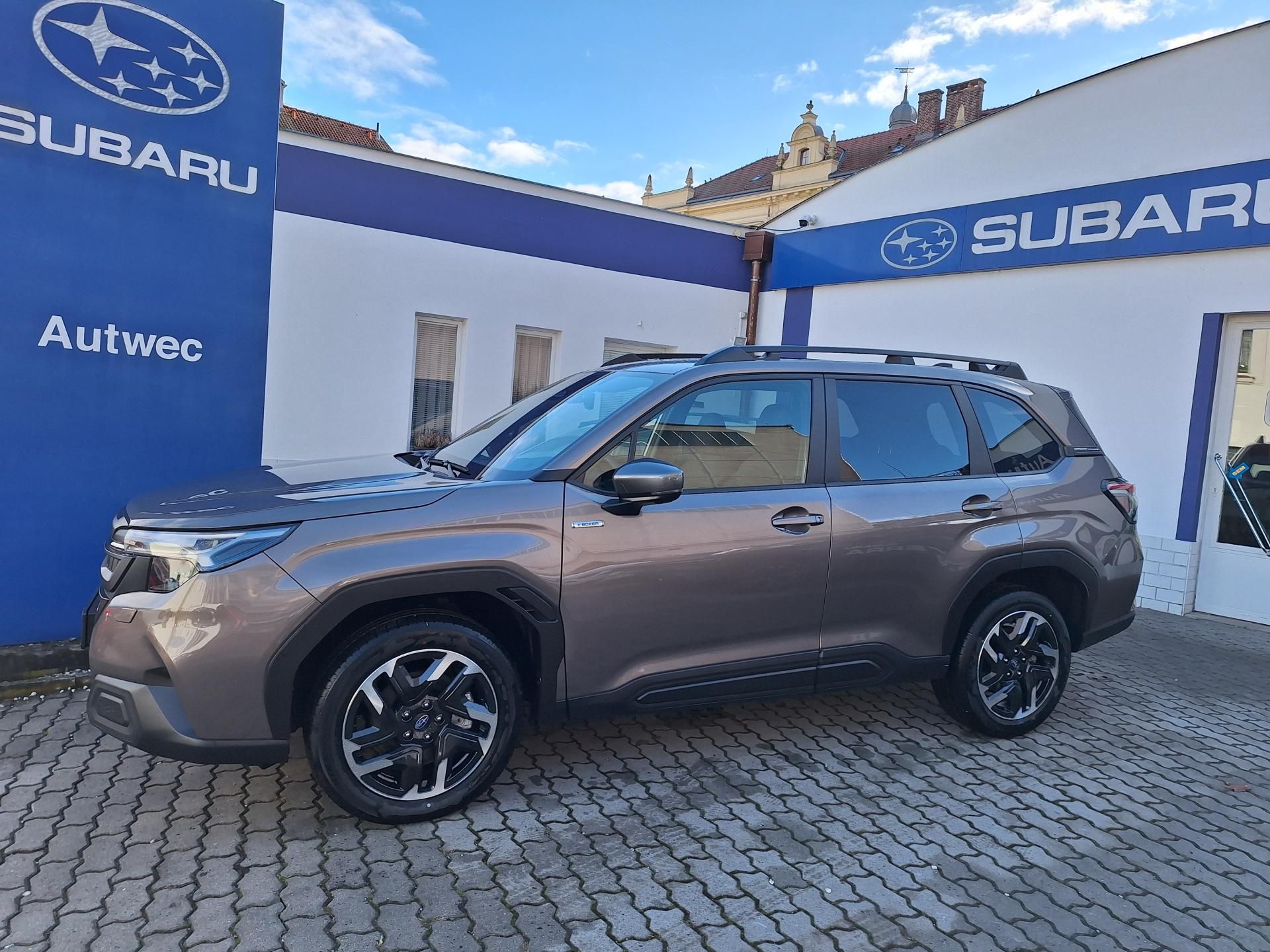 Subaru Forester, Touring MR26 TOP výbava - fotka 4