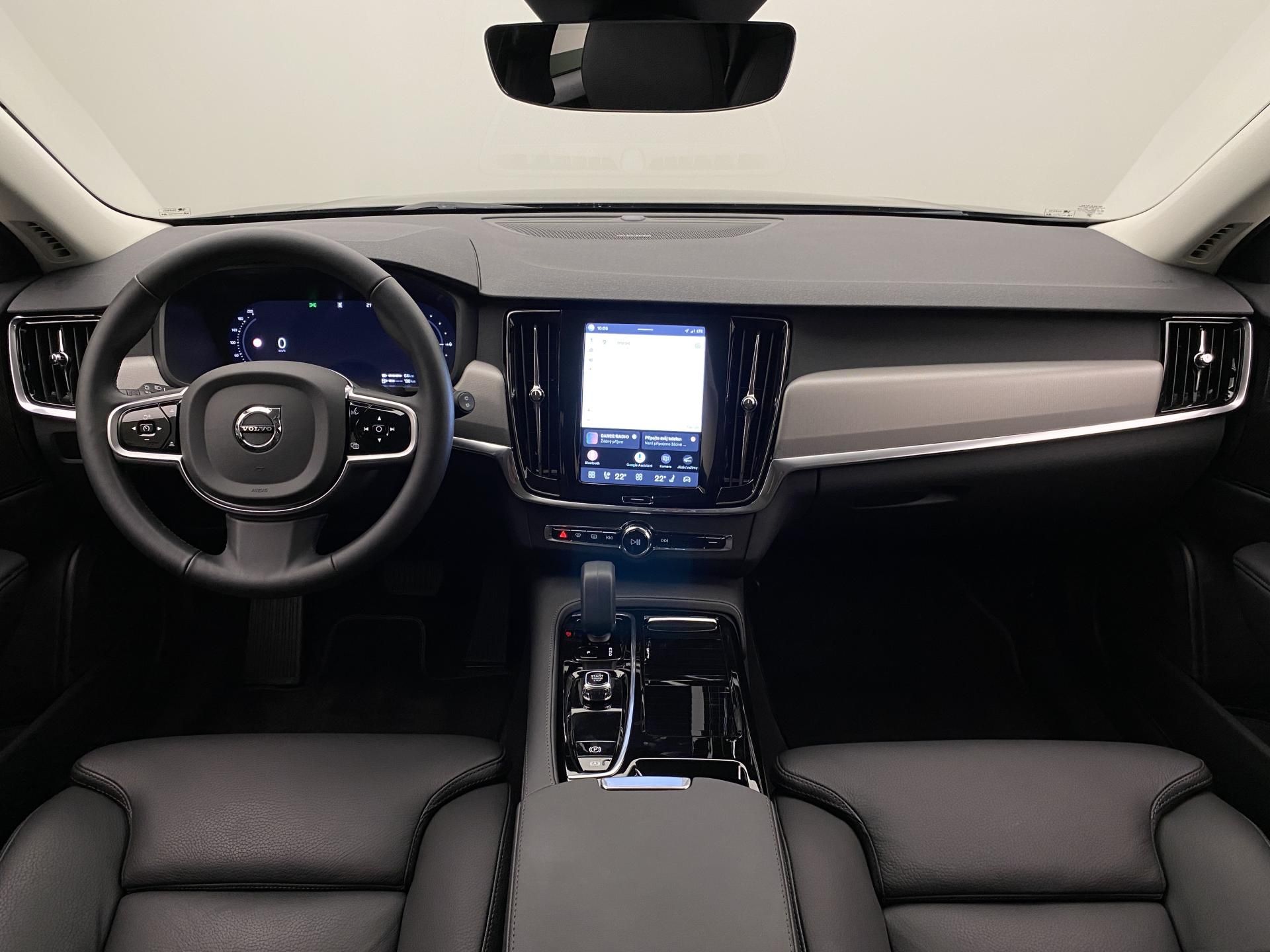 Volvo V90, T6 AWD RECHARGE DARK PLUS AUT - fotka 2