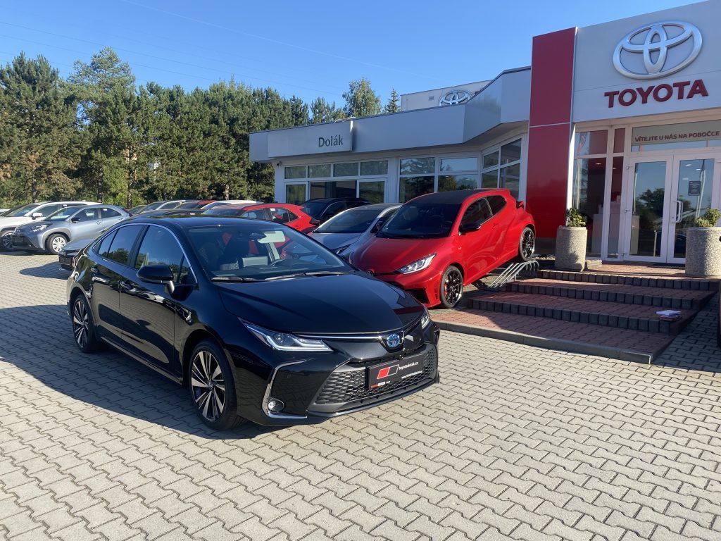 Toyota Corolla, 1.8 Hybrid CVT Style