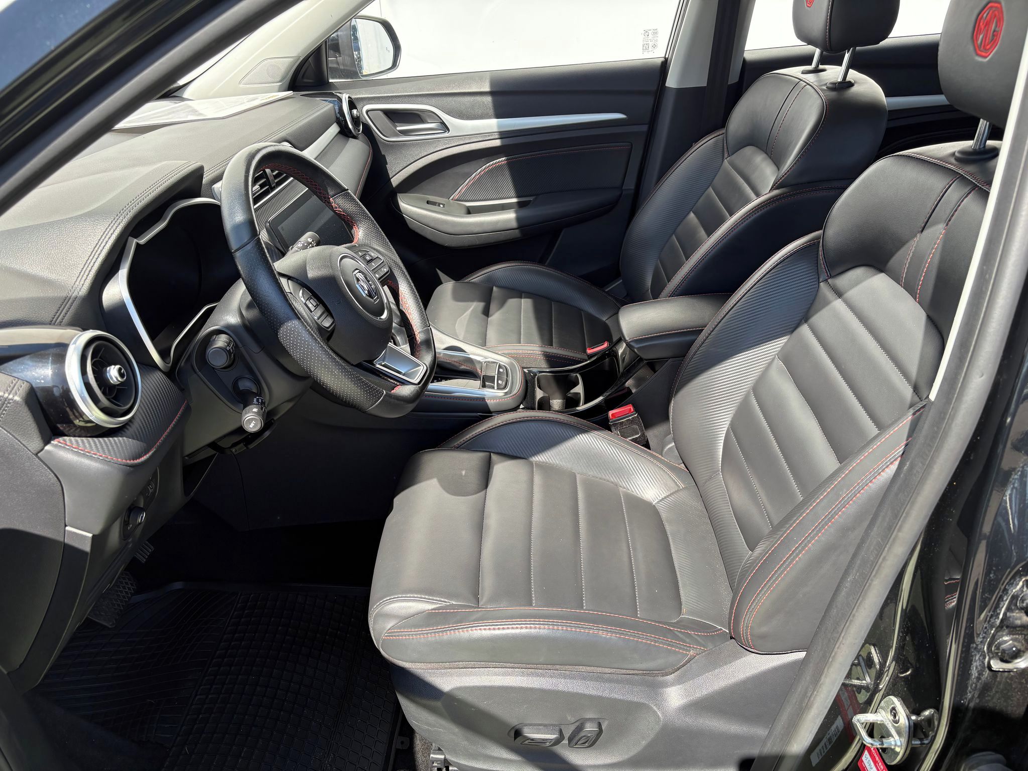 MG ZS, 1.0TGI AUT. Eleg, Navi, Kamera - fotka 5