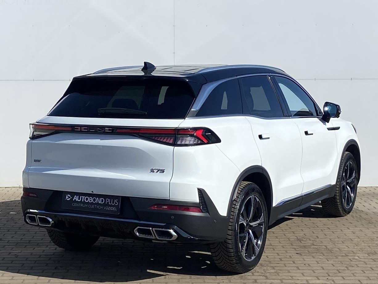 BAIC X75, 1.5T 130kW 7DCT 4x2 ALL IN - fotka 2