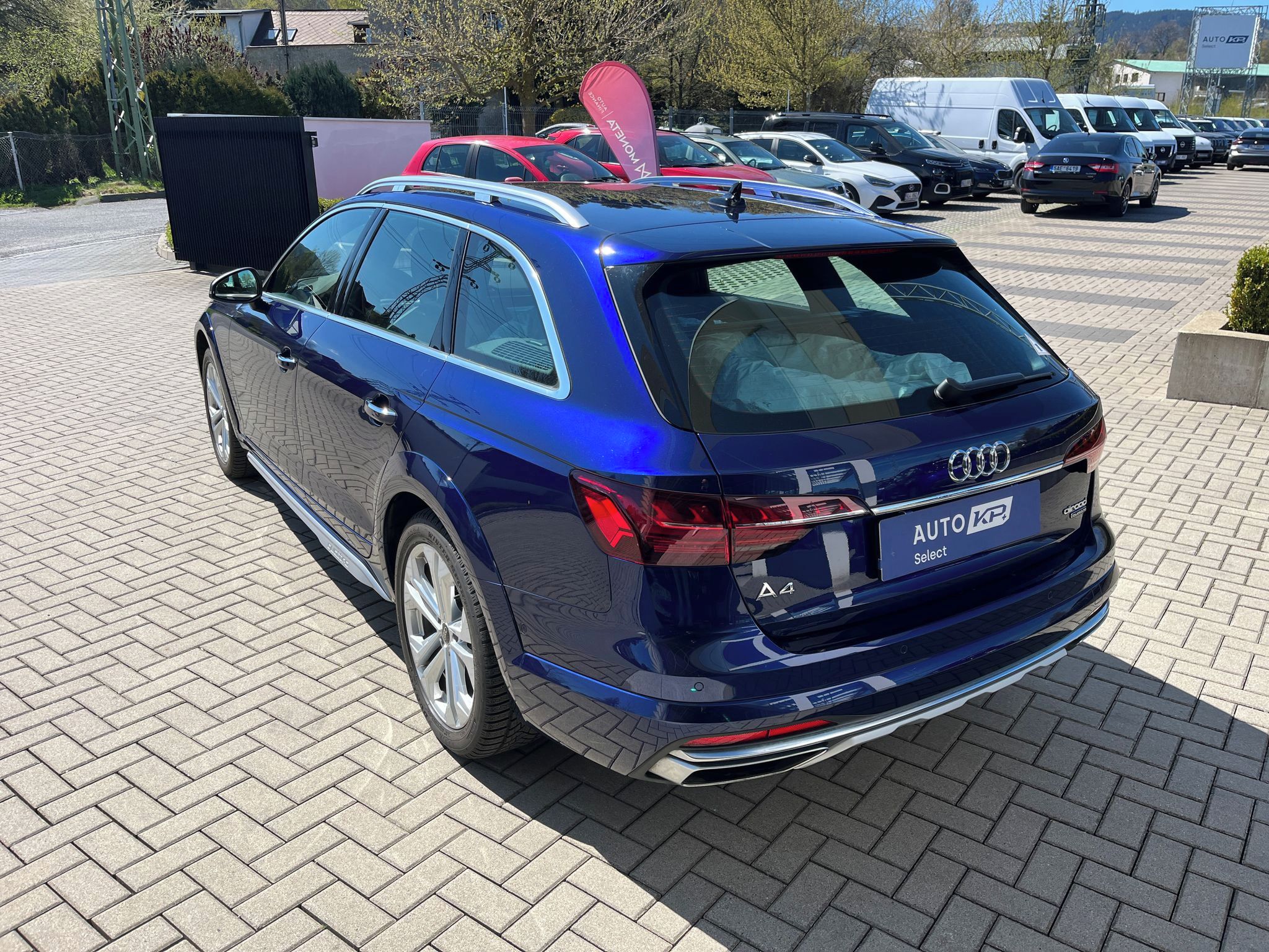 Audi A4 allroad, 2,0 40 TDI quattro S tronic - fotka 4
