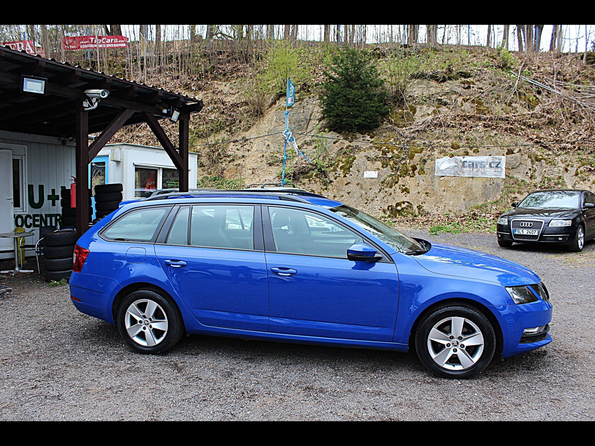 Škoda Octavia, Kombi III. FL 1.6 TDi 85 kW - fotka 5