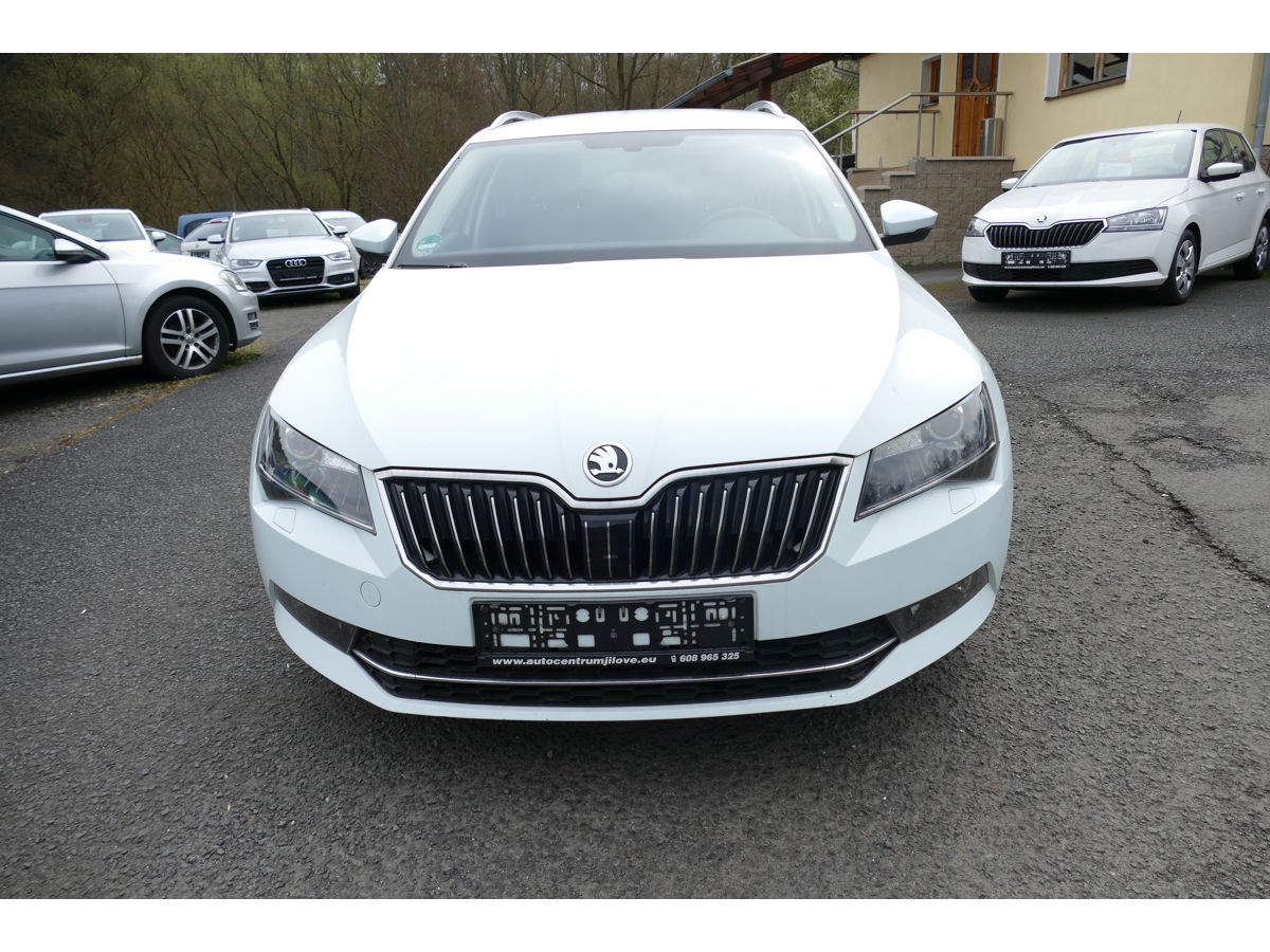 Škoda Superb, 1,4TSI 110KW DIGI-KLIMA - fotka 2