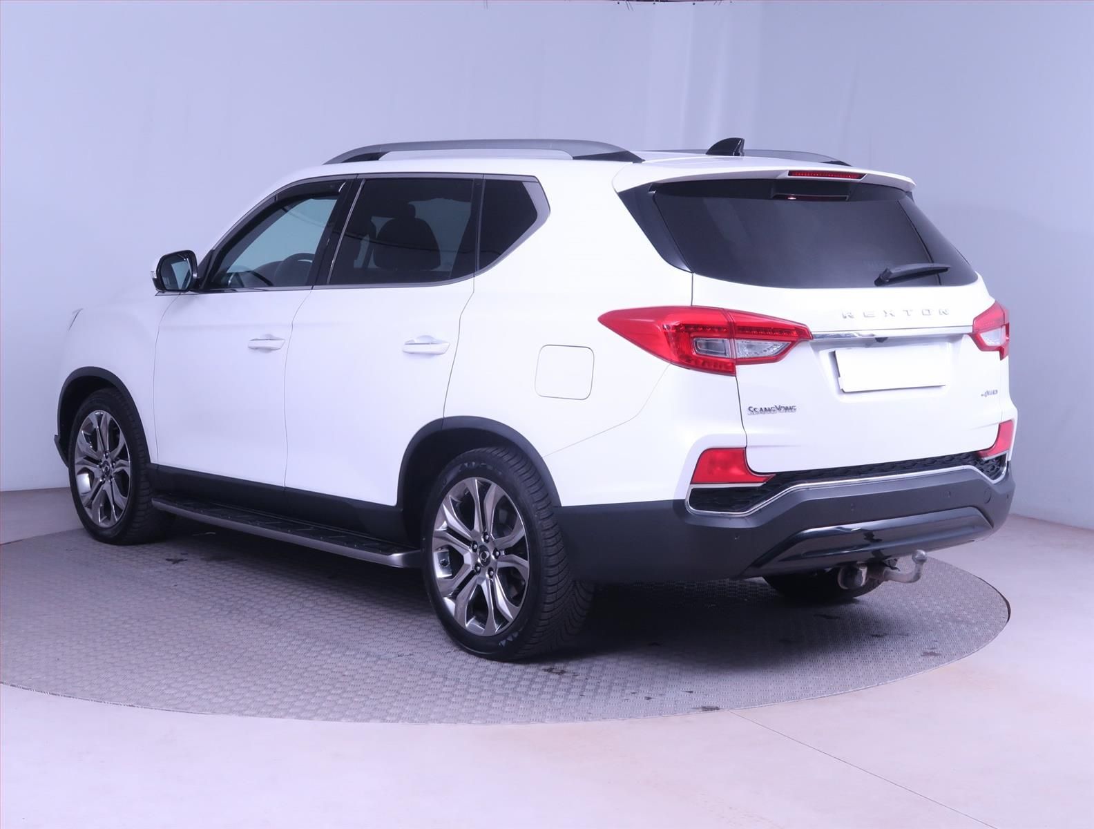 SsangYong Rexton, 2.2 Diesel, 4X4, Automat - fotka 4