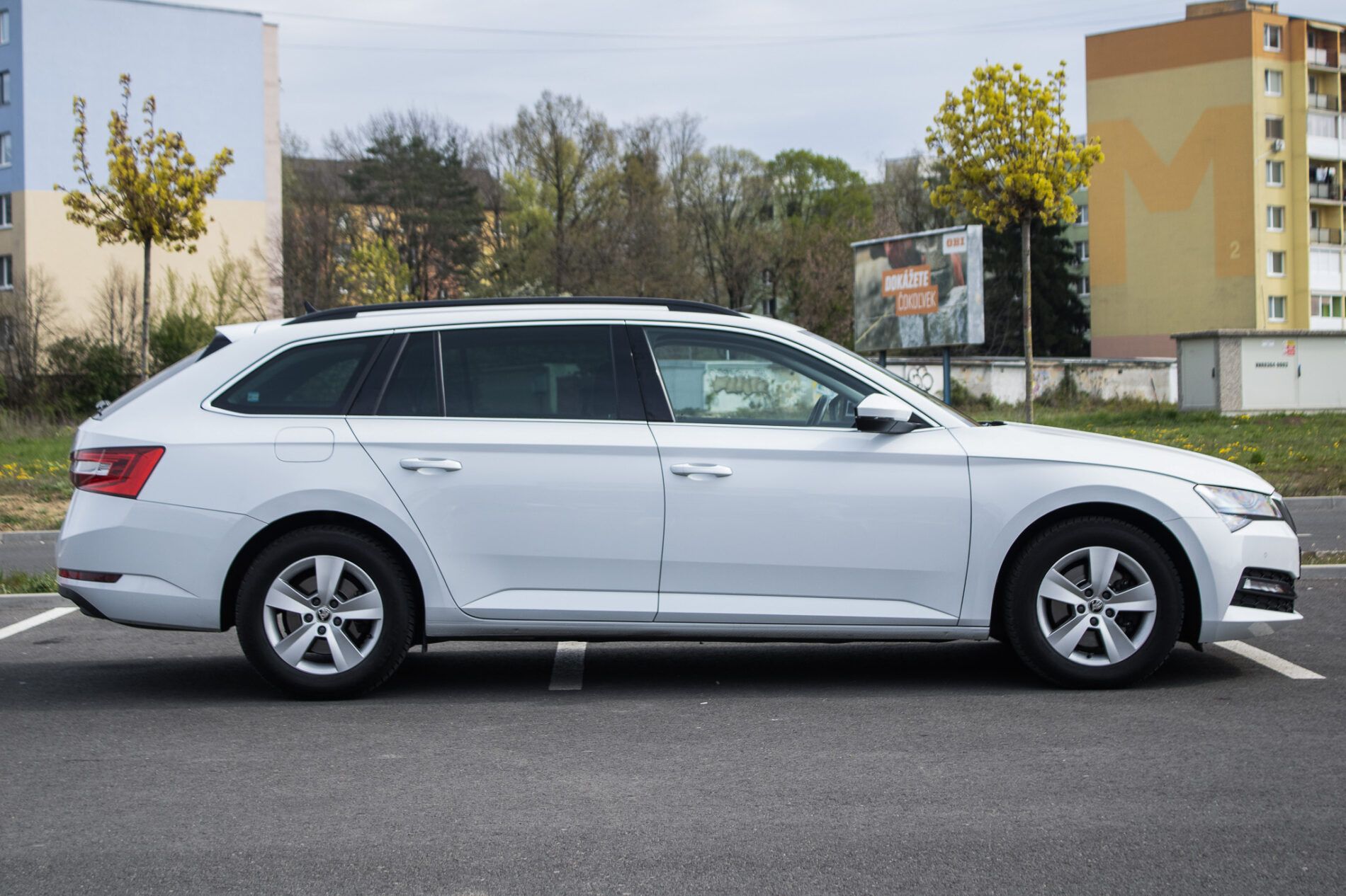 Škoda Superb - fotka 4