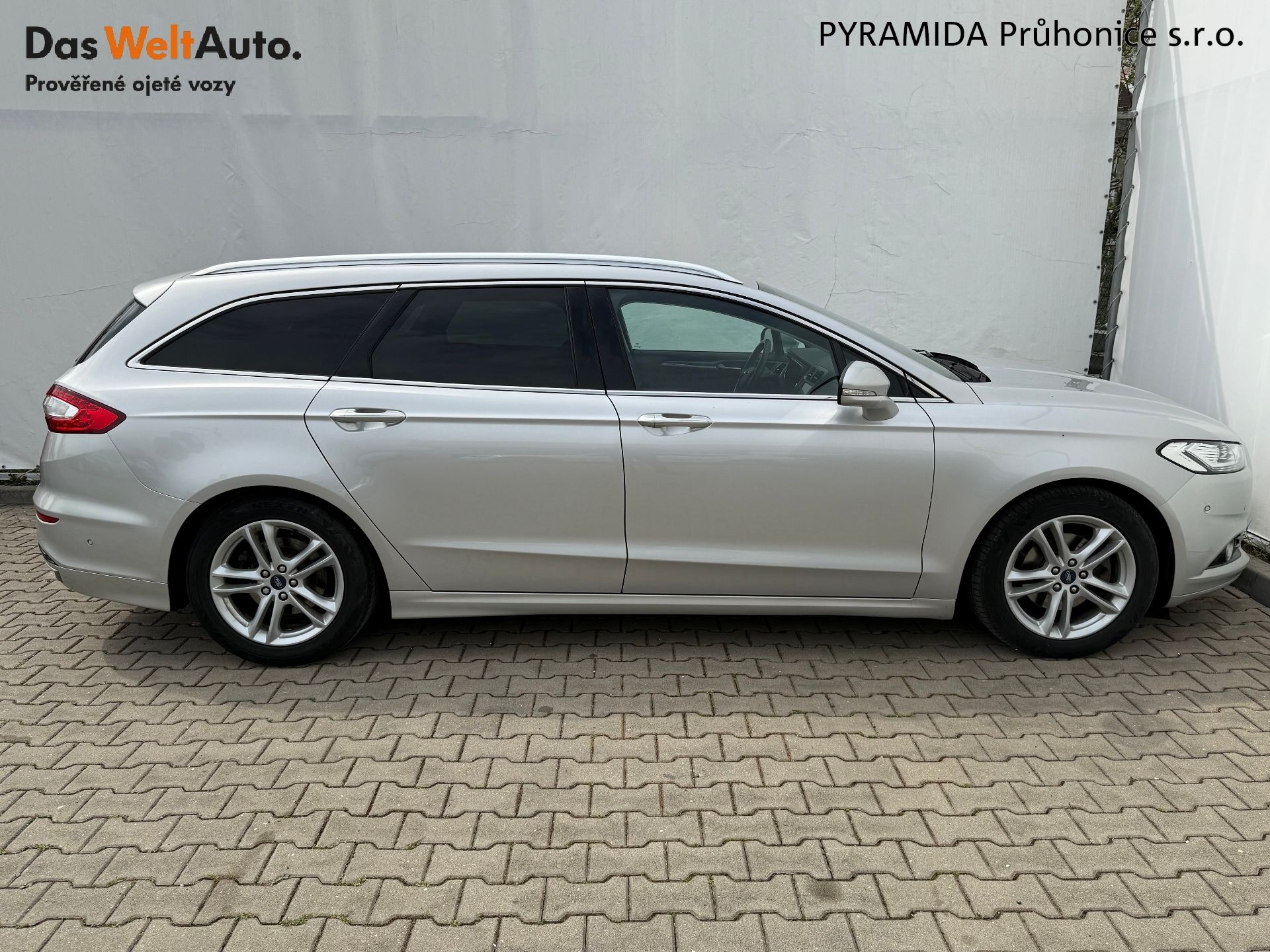 Ford Mondeo, 2.0 TDCi 132 kW Titanium - fotka 6