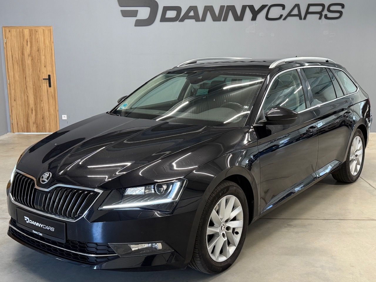 Škoda Superb, COMBI 2.0TDI 110kw DSG, STYLE