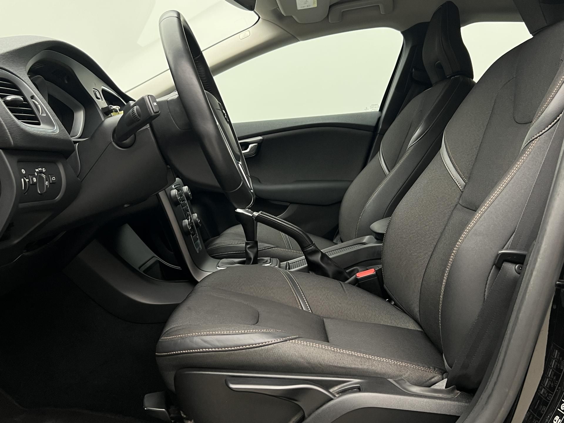 Volvo V40, CC T3 PRO - fotka 3