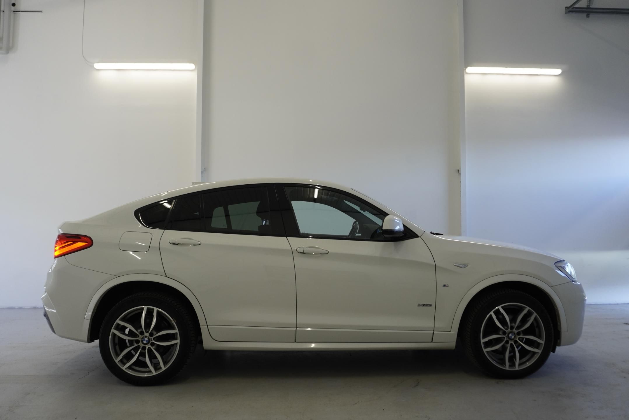 BMW X4, 3.0 35D X-DRIVE M-SPORT - fotka 4
