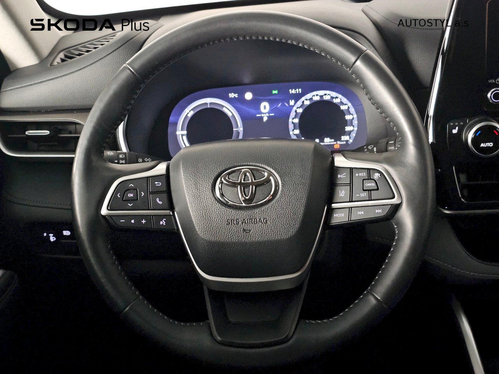 Toyota Highlander, 2.5HEV 248k COMFORT 7S tažné - fotka 5