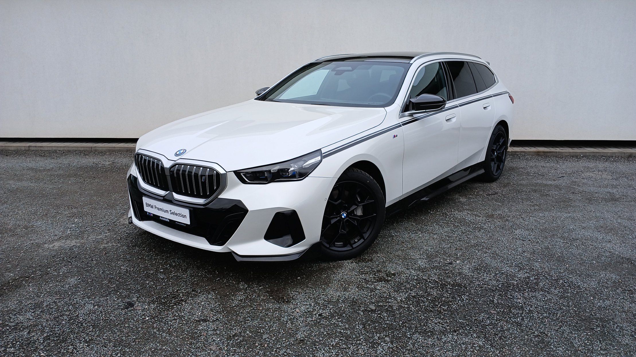 BMW i5