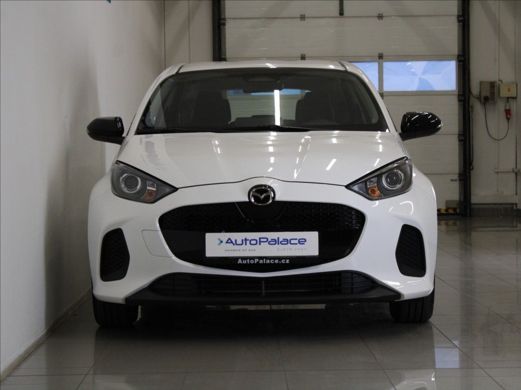 Mazda 2 Hybrid, 1,5 HEV Centre-Line 12 690km - fotka 3