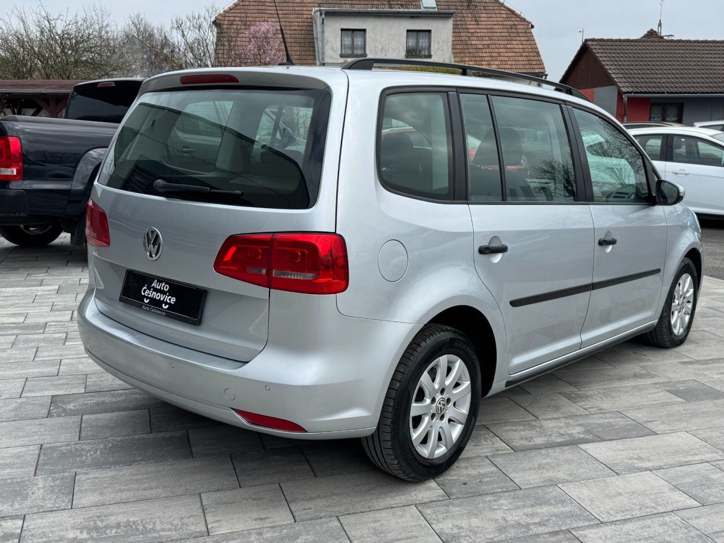 Volkswagen Touran, Trendline 1.6 TDI 77kW - fotka 5