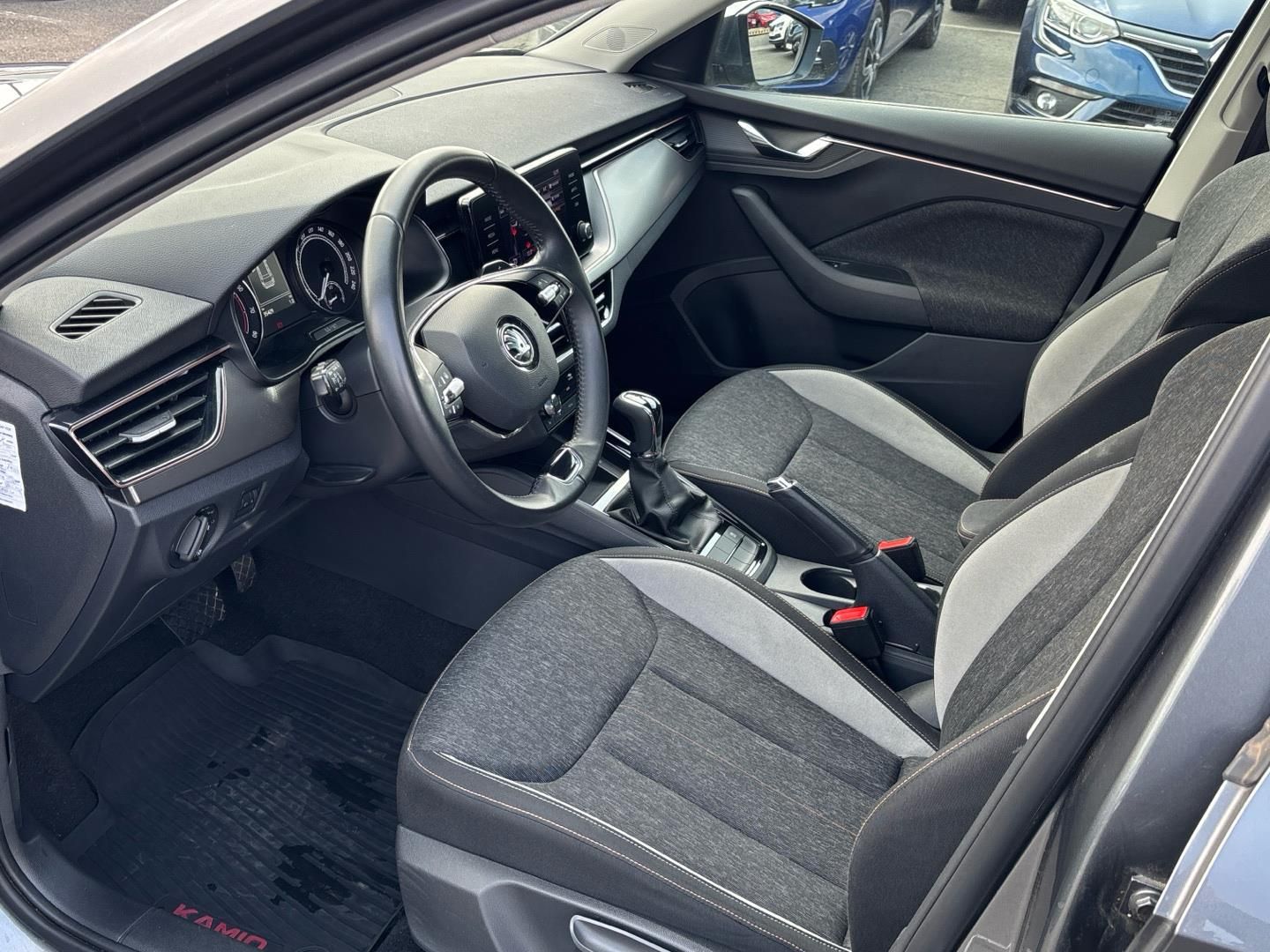 Škoda Kamiq, 1.0 TSI / 81 kW DSG Style - fotka 6