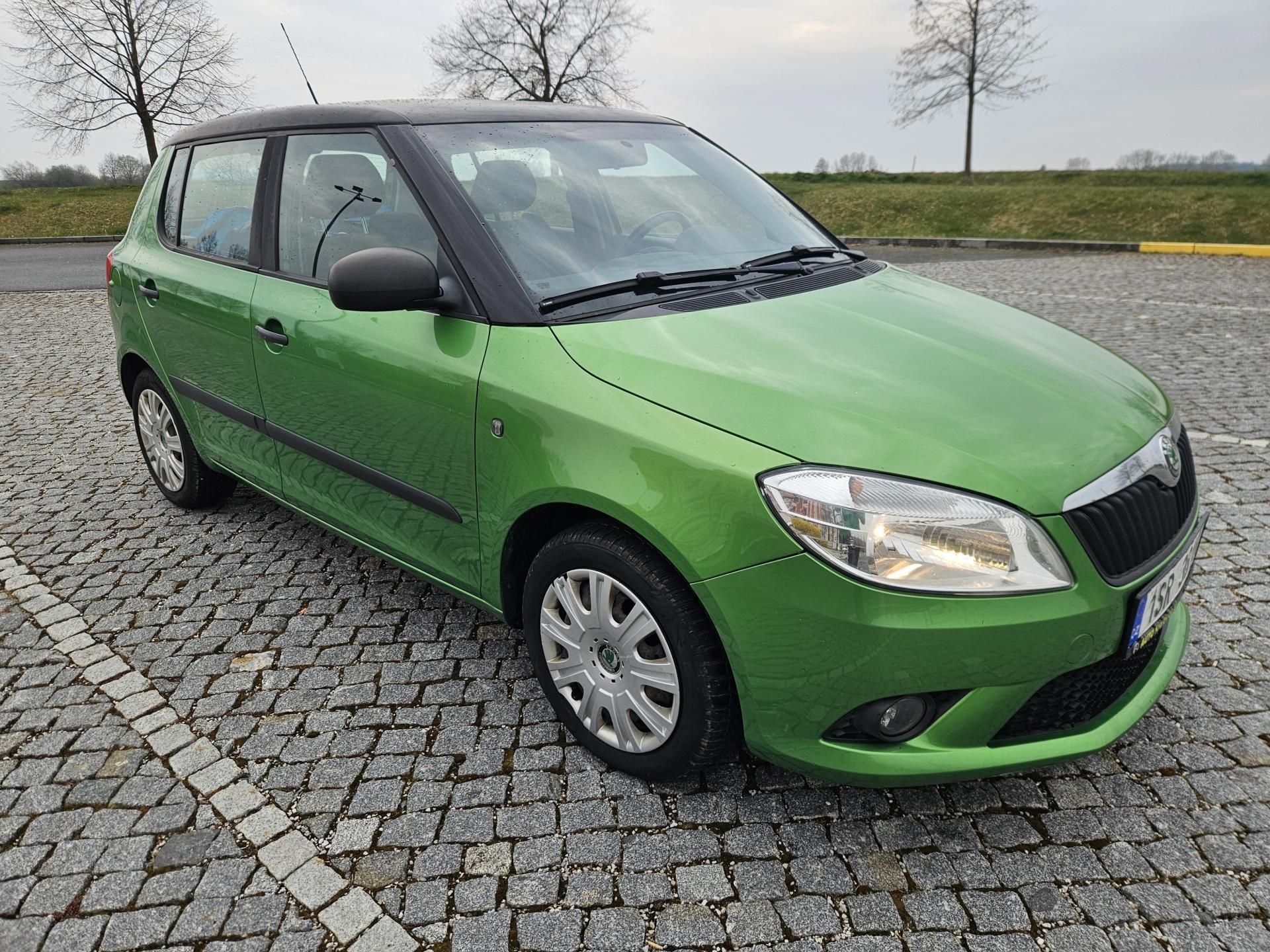 Škoda Fabia, 1.6TDI 66KW, PĚKNÝ STAV, SPLÁT - fotka 4