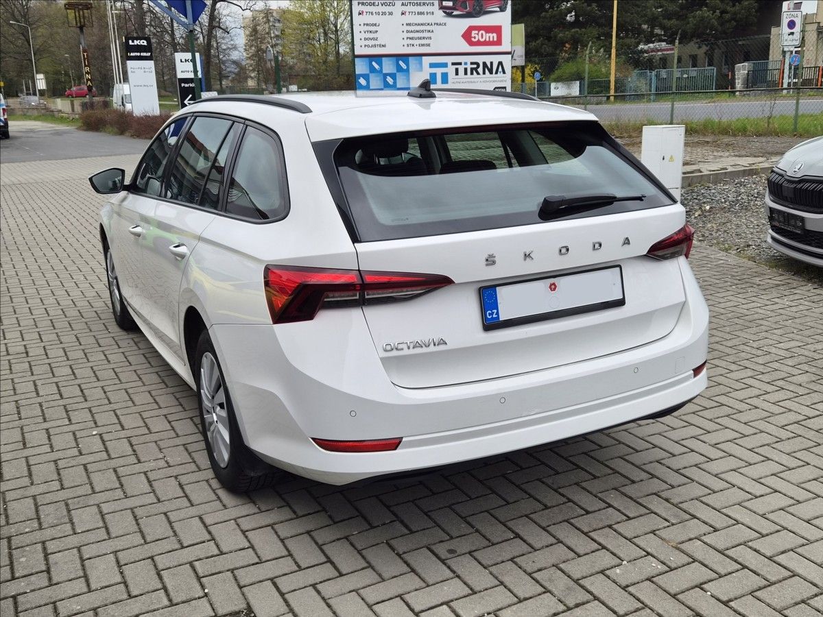 Škoda Octavia, 2,0 TDi AMBITION *VYHŘ.SEDAČKY - fotka 2