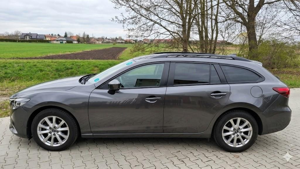 Mazda 6, 2.0 benzin 107 kw - fotka 4