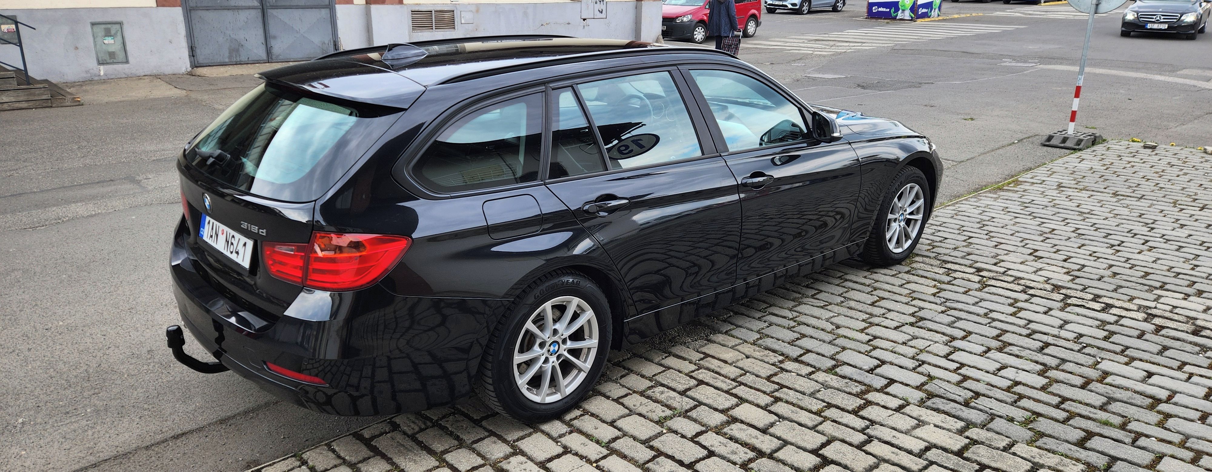BMW Řada 3, 2.0d*XENON*AUTOMAT*TAŽNÉ*SERVI - fotka 6