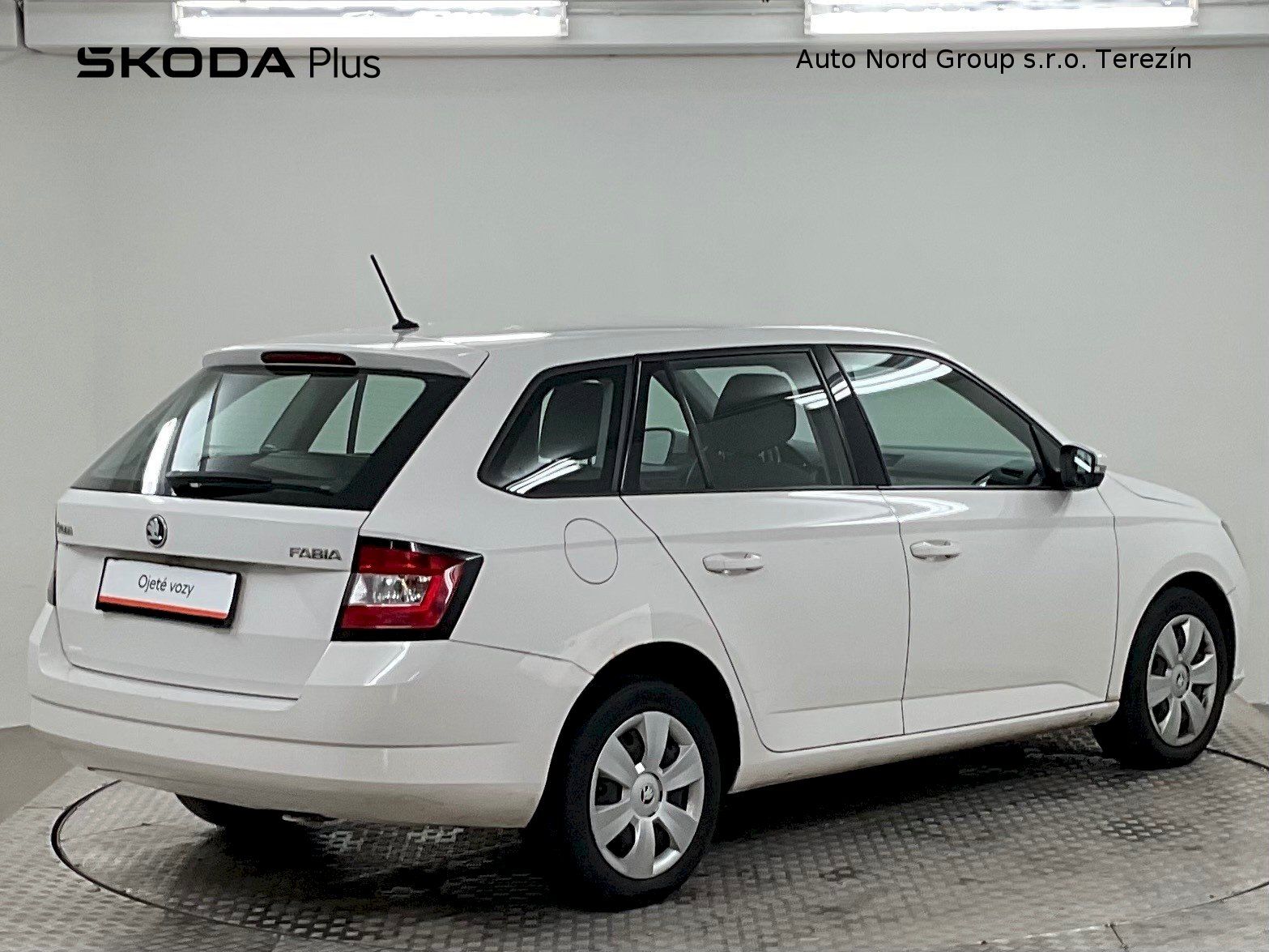 Škoda Fabia, 1.4 TDI 66kW Ambition Combi - fotka 2
