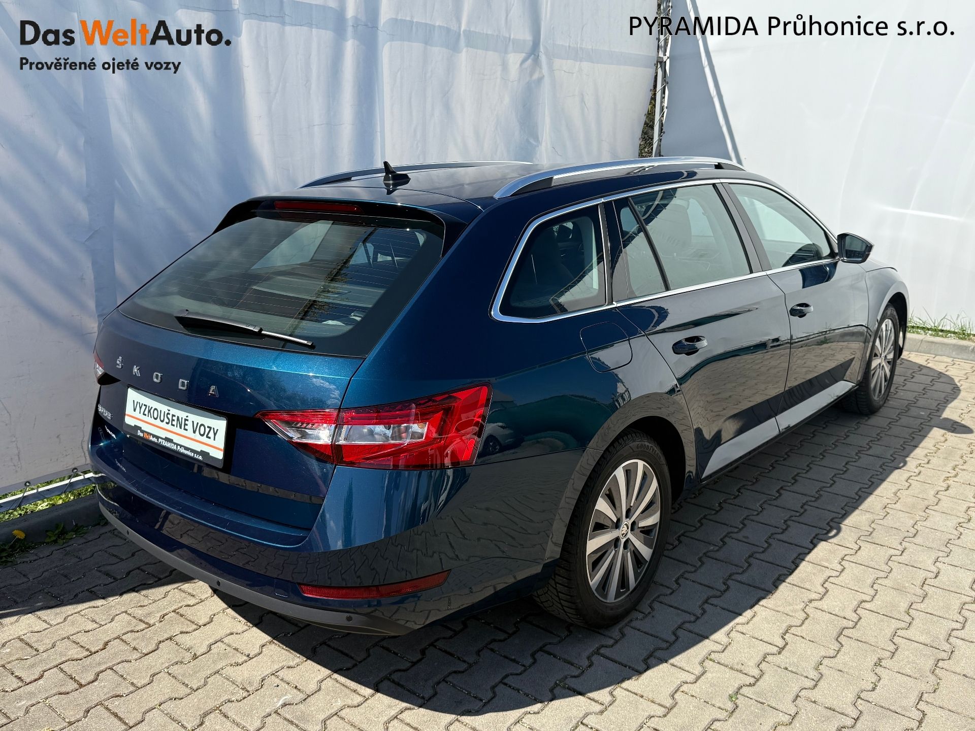 Škoda Superb, 2.0 TDI 110 kW Style DSG - fotka 2