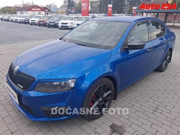 2.0 TSI RS,ČR,servis.kniha