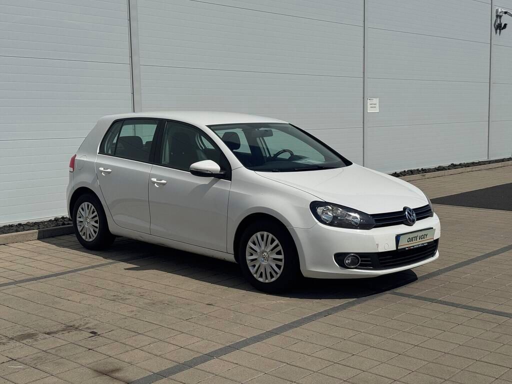 Volkswagen Golf, Comfortline 1.6 TDI 77 kW - fotka 2