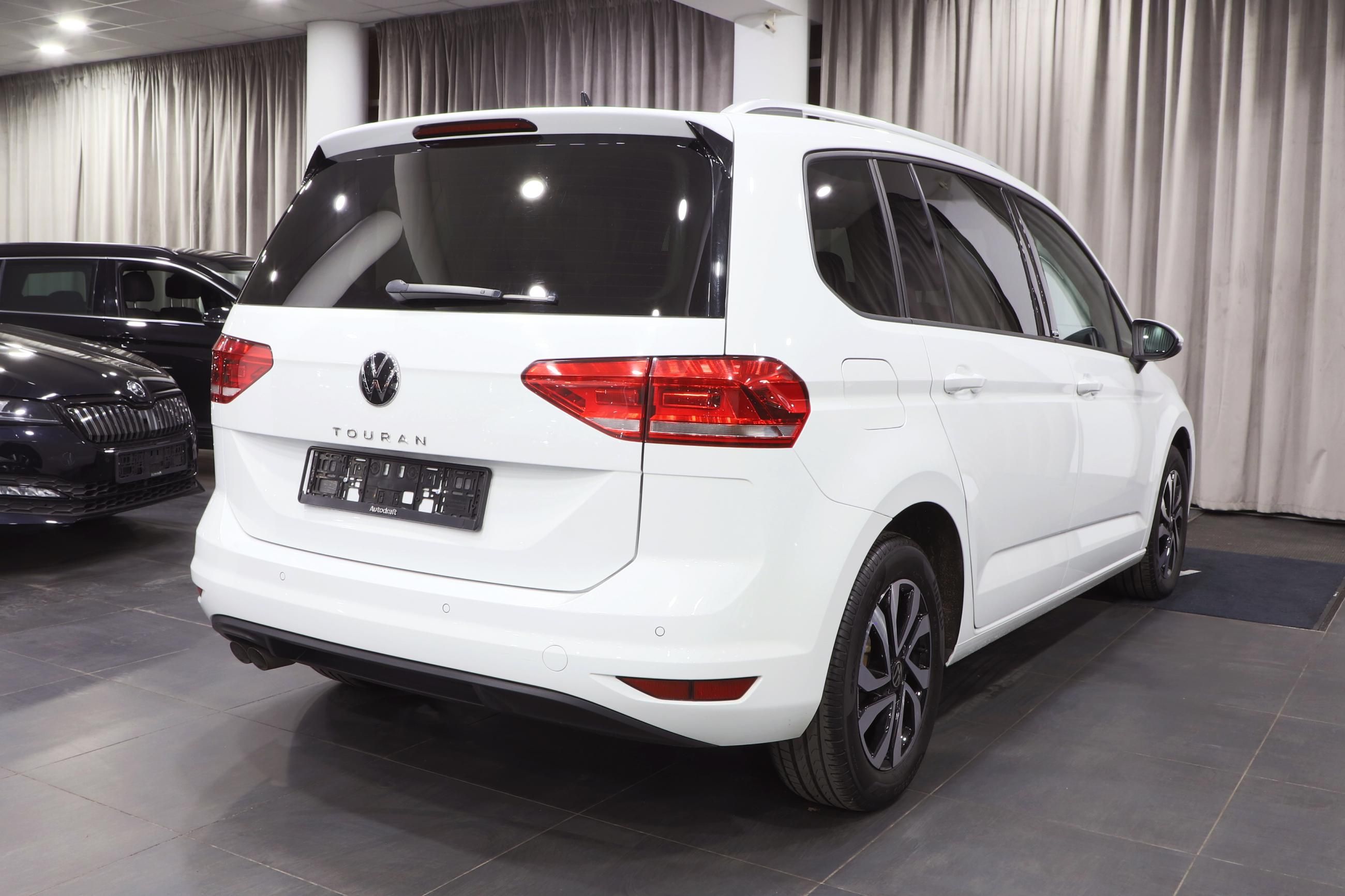 Volkswagen Touran, 2.0 TDI 110kW DSG Comfortline - fotka 3
