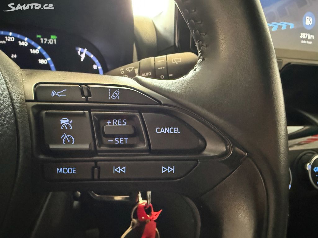 Toyota Yaris Cross, fotka 14