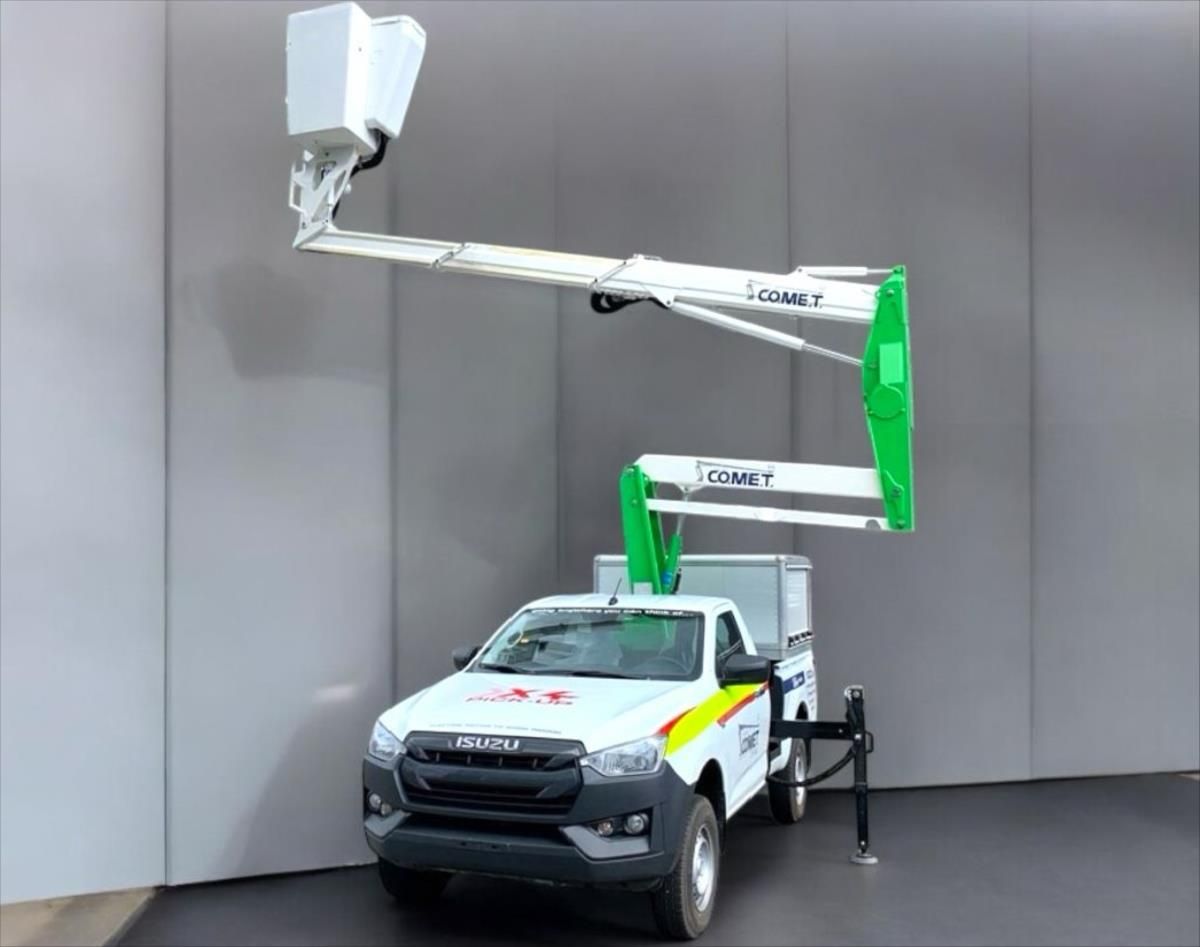 Isuzu D-Max, 2,2 D 4x4 PLOŠINA  Single Cab - fotka 3