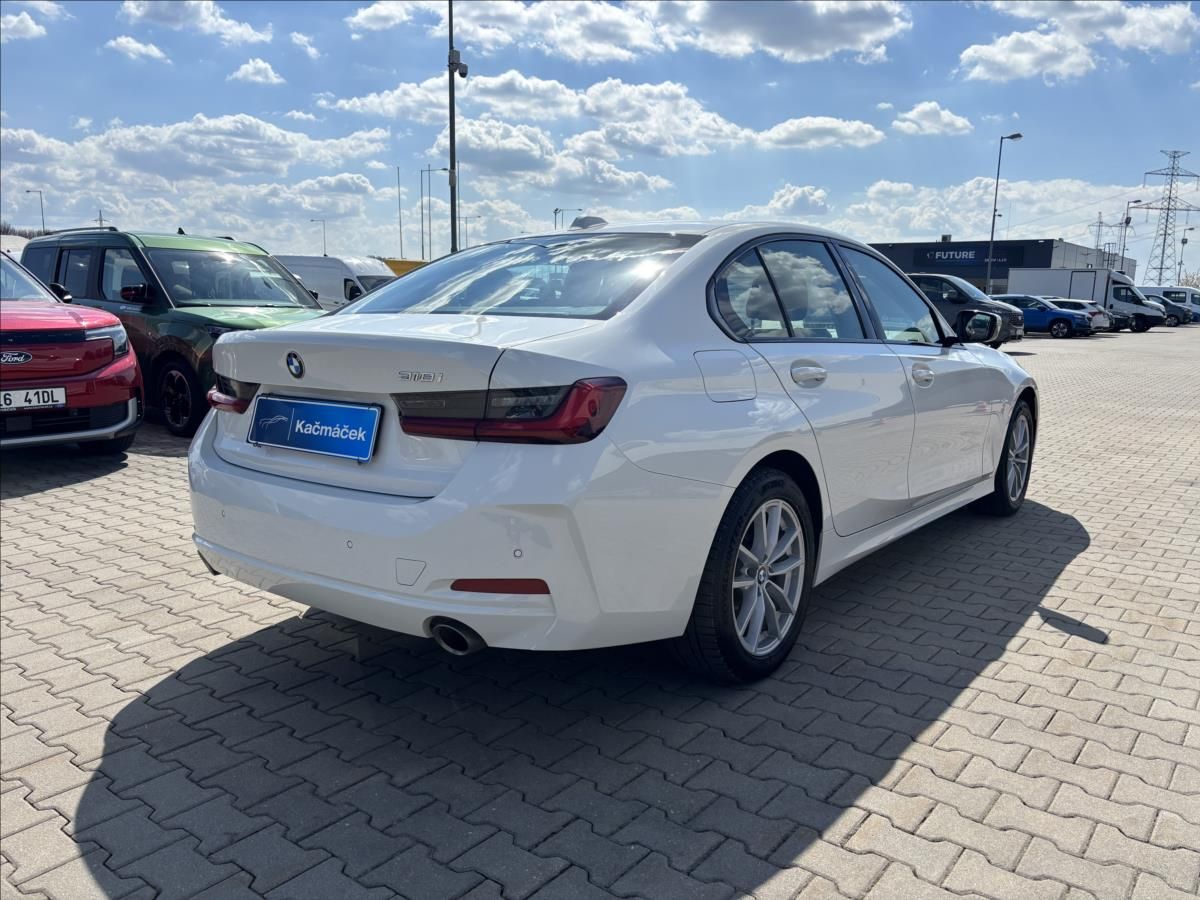 BMW Řada 3, 2,0 318i aut,Led,Advantage,CZ - fotka 5