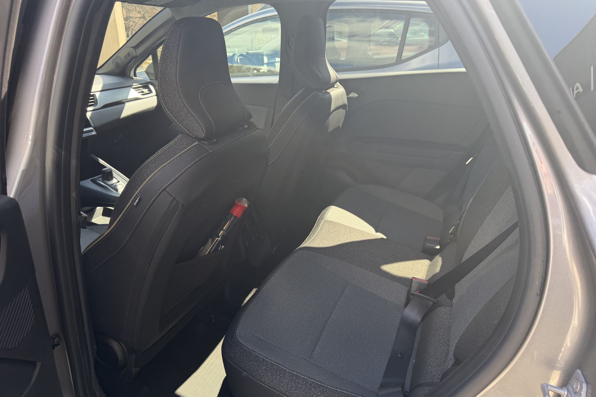 Renault Symbioz, Techno full hybrid 160 - fotka 6