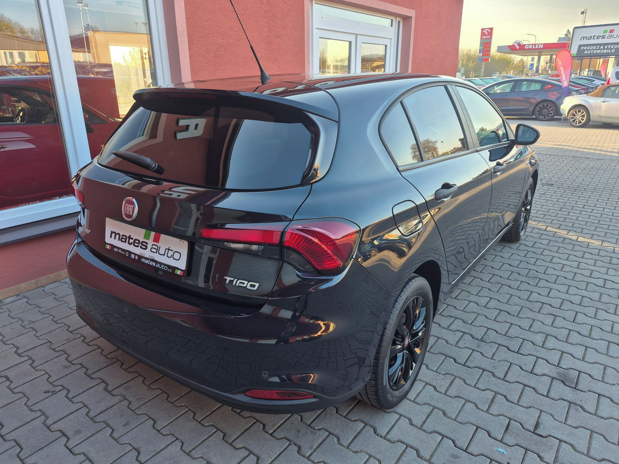 Fiat Tipo, 1.4 Street 70 kW - fotka 6