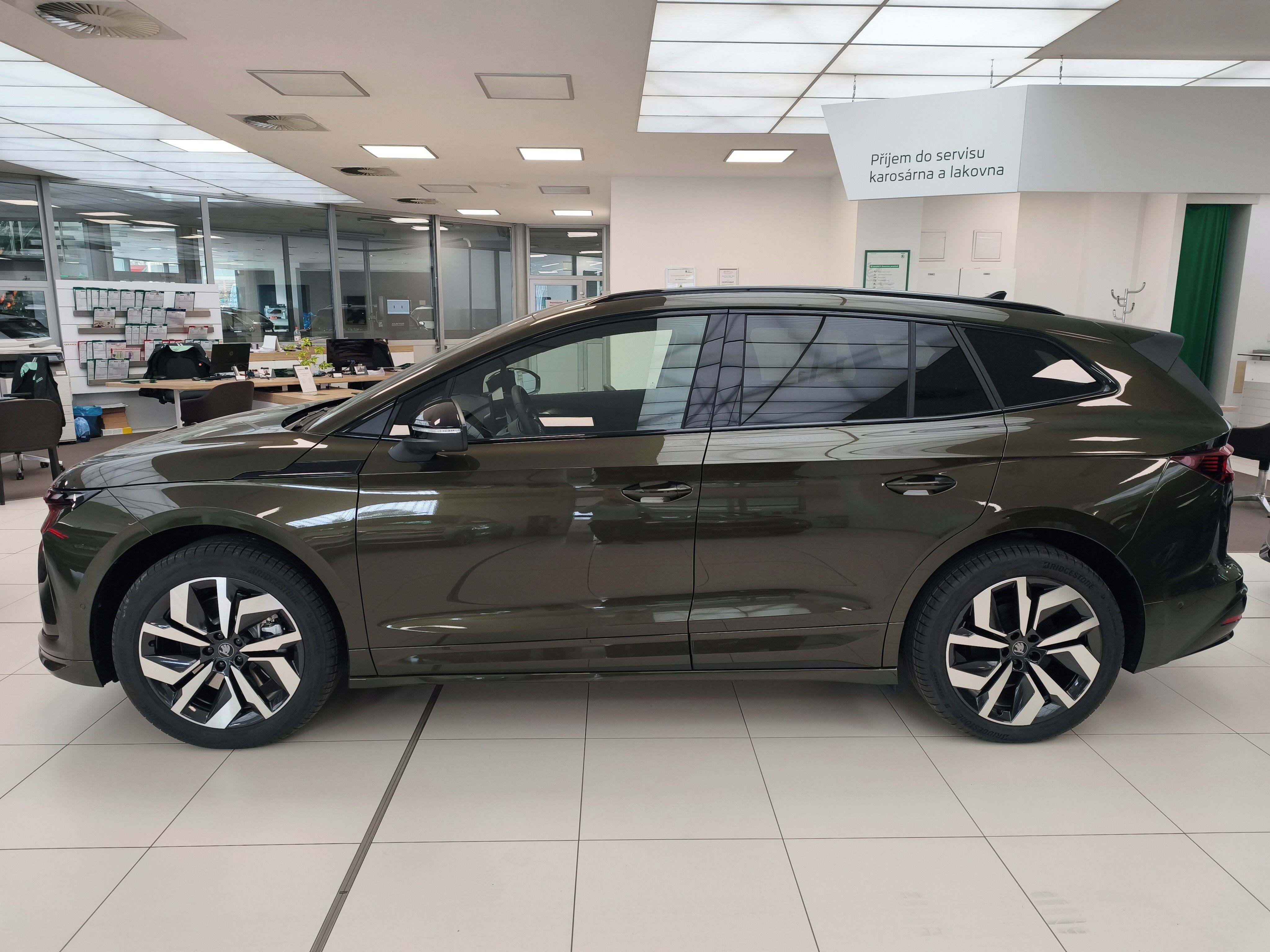Škoda Enyaq, Sportl. 85x 210 kW 1° aut. 4x4 - fotka 2