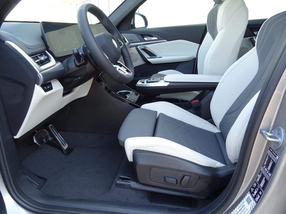 BMW X1, xDrive20d - fotka 2