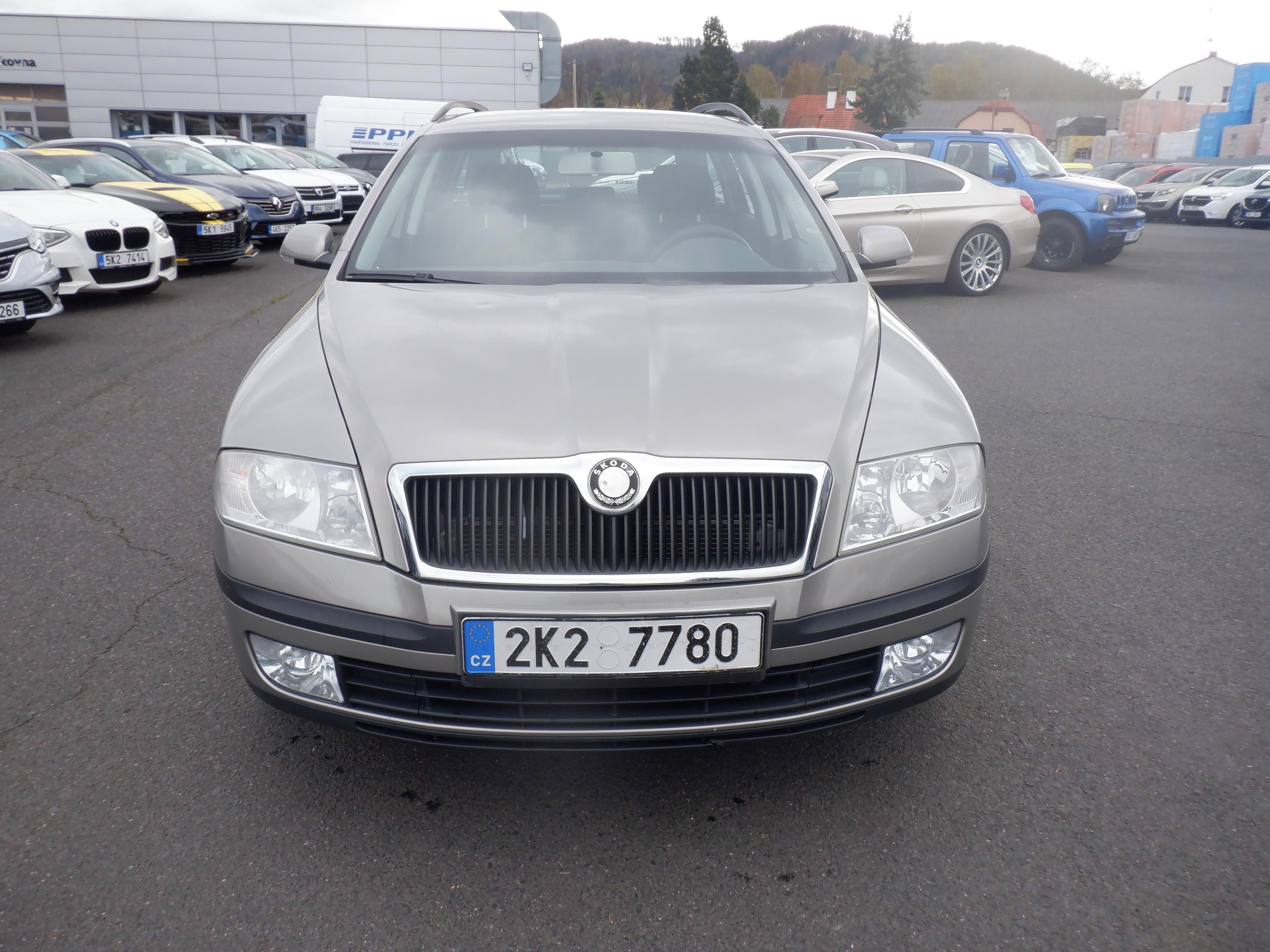 Škoda Octavia, 1.9 TDI 77kW Comfort,4x4,ČR - fotka 2
