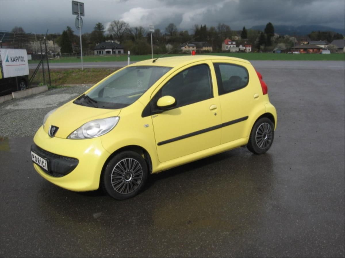 Peugeot 107, 1,0 - fotka 2