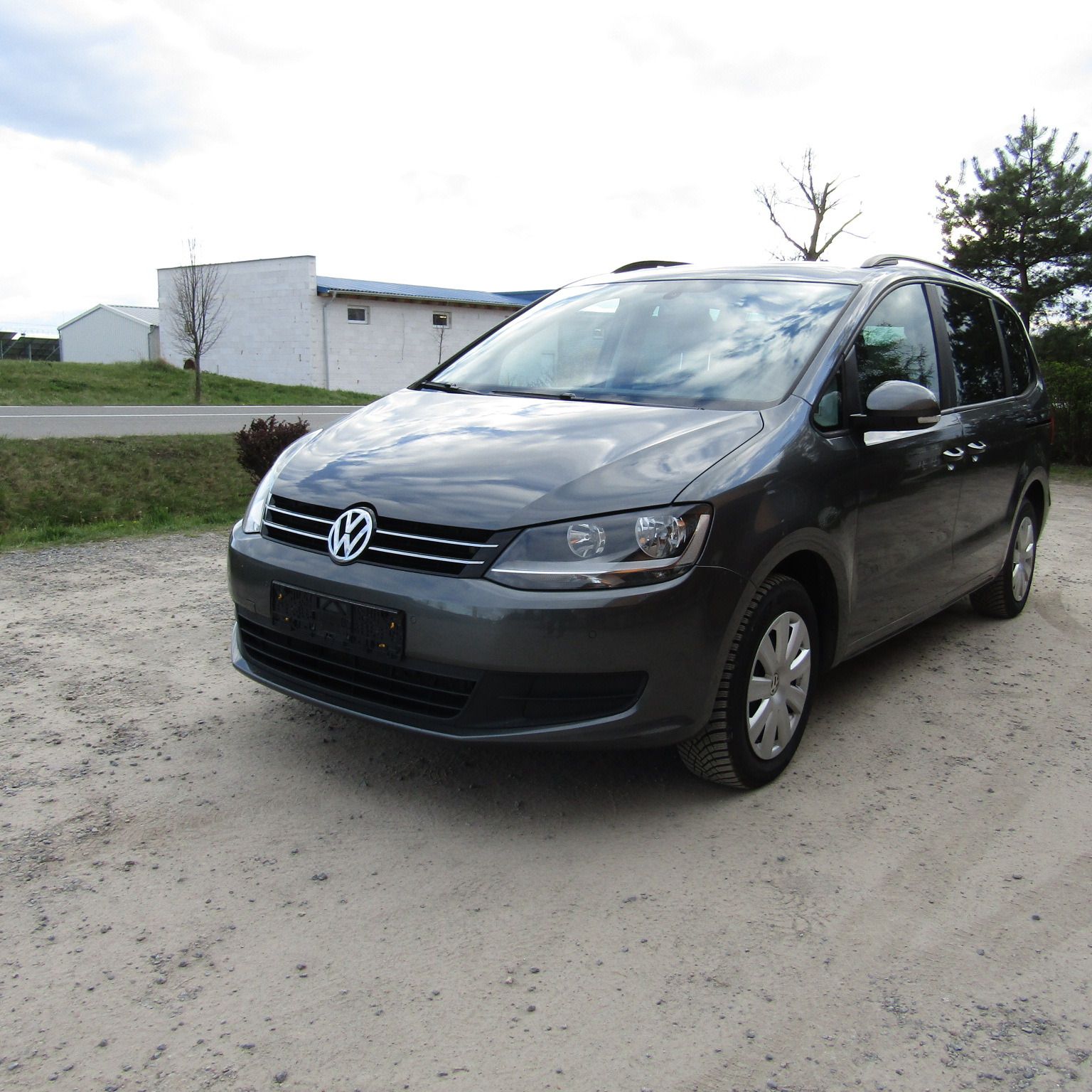 Volkswagen Sharan, 2,0TDi 85kw, 7 SEDADEL, STK 28 - fotka 3