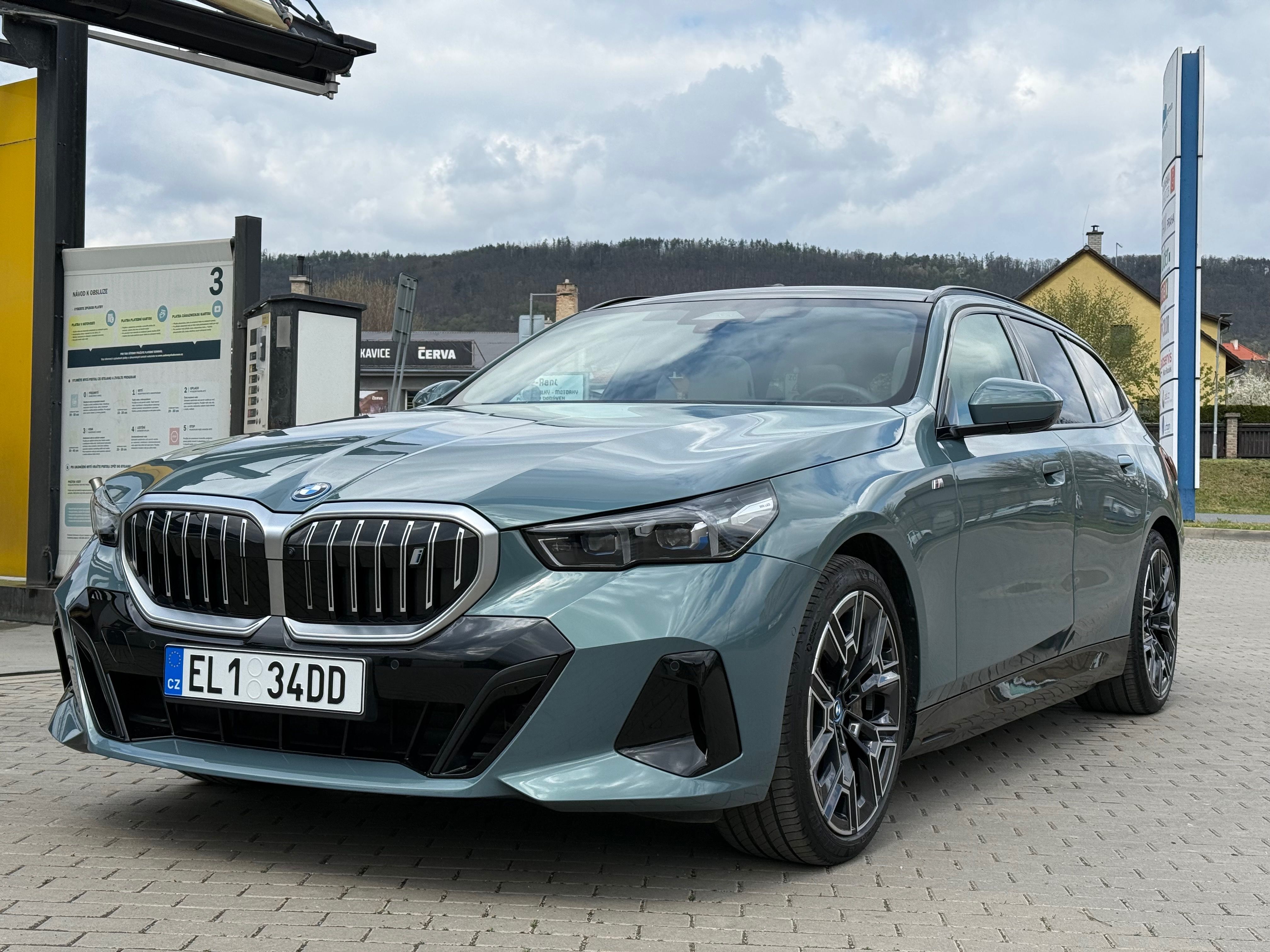 BMW i5, eDrive40 M-Paket ACC B&W